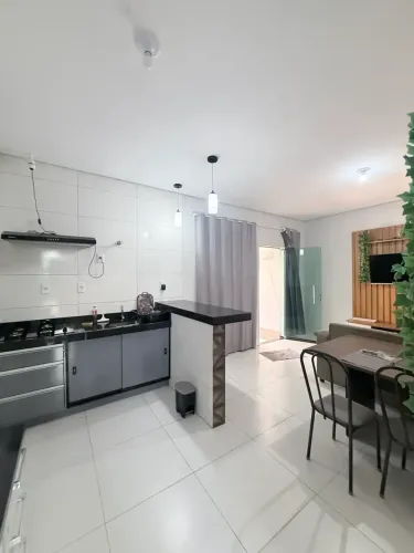 LOCAÇÃO - Casa semi mobiliada para locação no Setor Janaína Palmas/TO