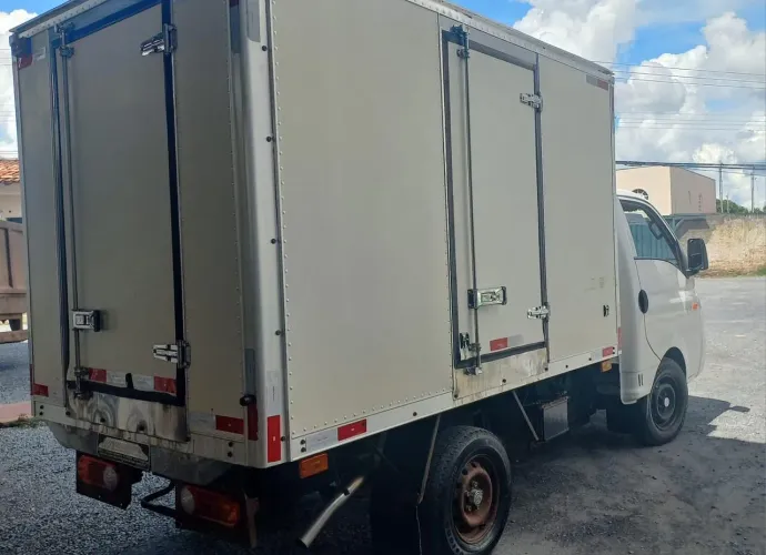 Baú Refrigerado HR Hyundai