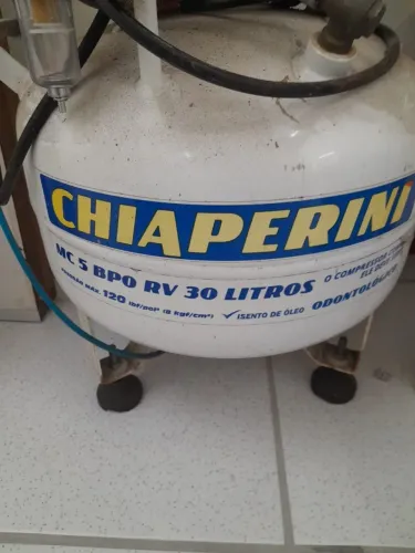 Compressor odontológico Chiaperini 30 litros