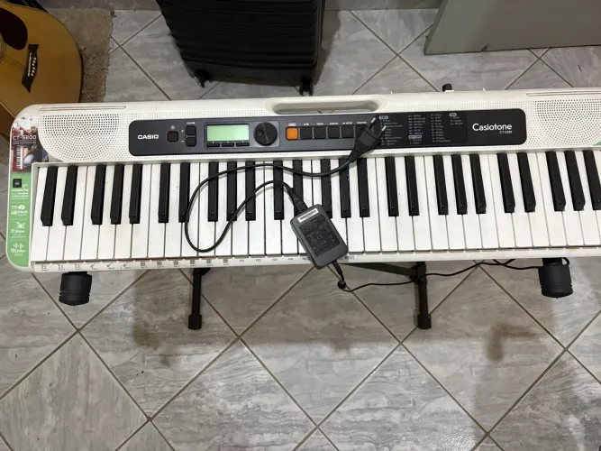 Teclado Casiotone CT - S200