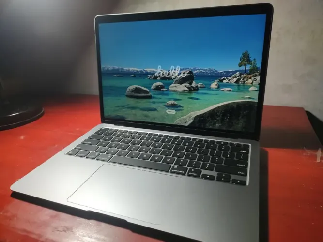 MacBook Air 13" M1 - Estado de Novo