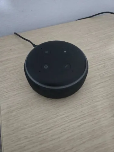 Alexa Amazon Echo Dot 3a geração