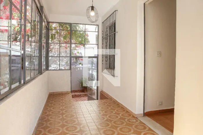 CASA RESIDENTIAL em São Paulo - São Paulo, Pacaembu