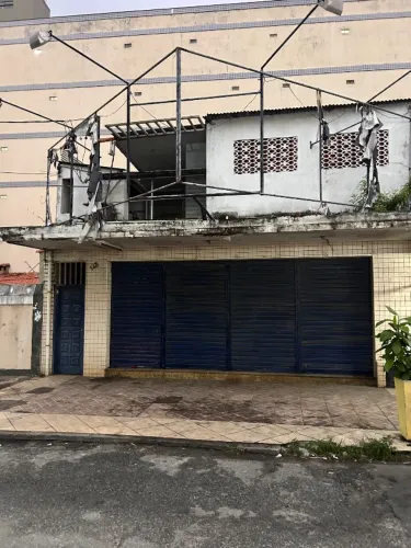 Prédio da antiga Sorveteria Vem Cá, em Cabo Frio