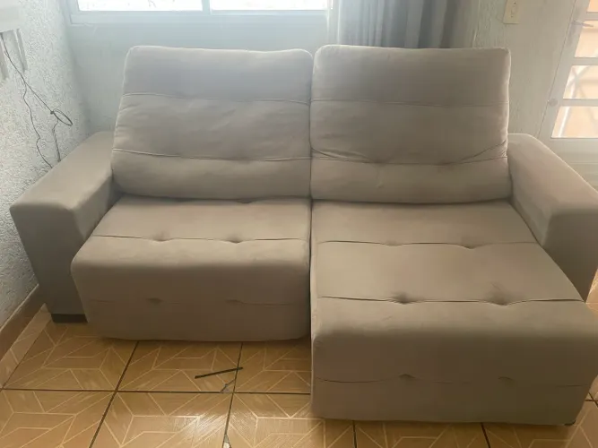Sofá retrátil