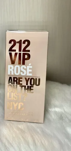 Perfume Carolina Herrera 212 VIP Rosé Eau de Parfum 80ml Original