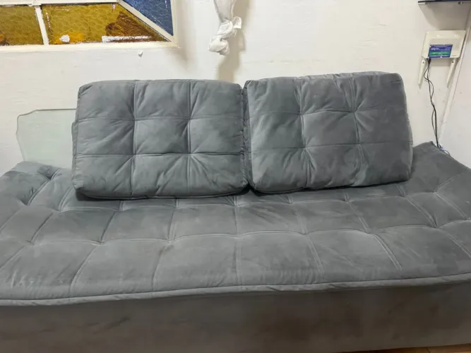 Vendo sofá 3 lugares 