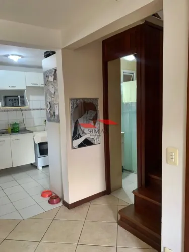 Sobrado para Venda em Porto Alegre, Jardim Itu, 3 dormitórios, 1 suíte, 3 banheiros, 1 vag