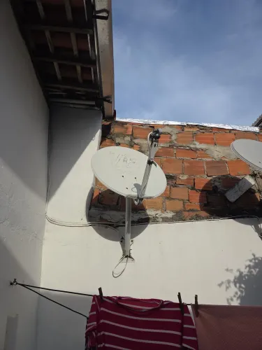 Antena com lnb 60cm
