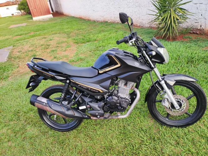 Yamaha Factor 150 2024 Preta | IPVA pago | Cartão e troca