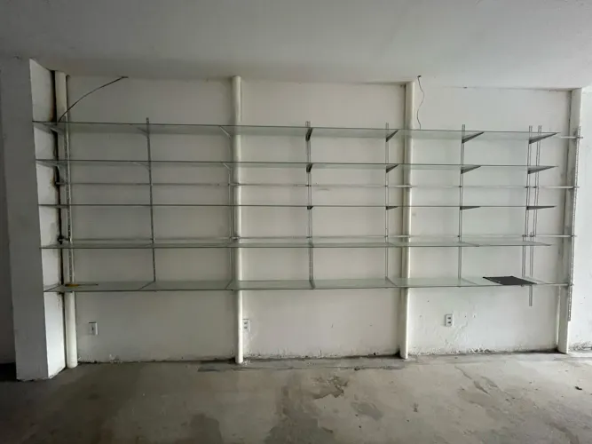 Prateleiras de vidro