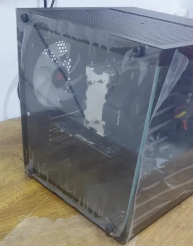 Pc gamer Ryzen 7 2700 + Aorus B450m