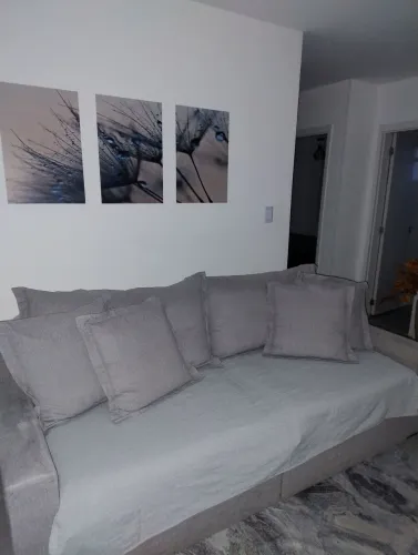 Lindo sofá ótimo preço 900,00