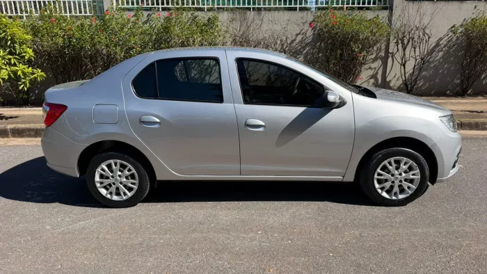 Renault Logan Zen Flex 1.6 16V 4P Mec. 2022