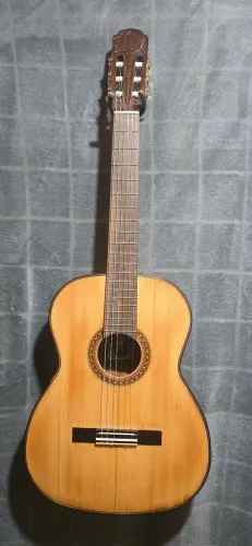 Violao restaurado Giannini 1970 tampo solido
