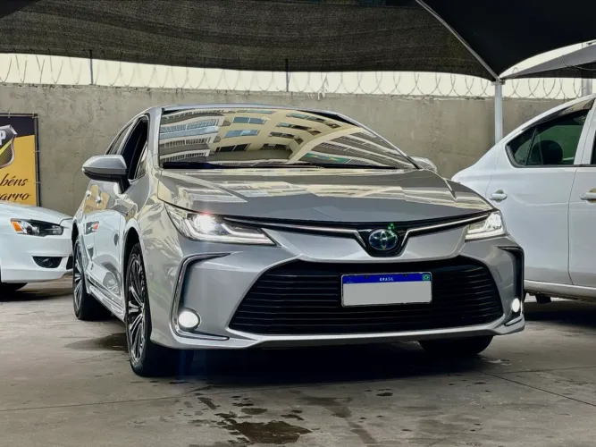 Toyota Corolla Altis Prem. Hybrid 1.8 Flex AUT 2020
