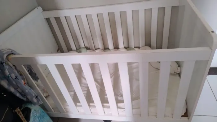 Berço usado em estado de uso