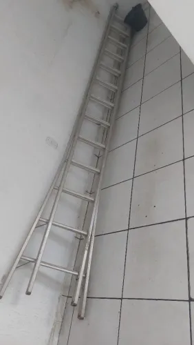 Escada extensiva