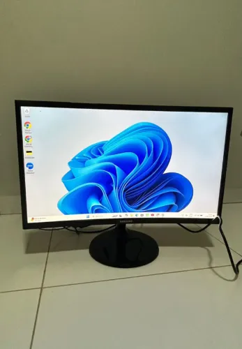 Monitor Samsung Curvo 24 polegadas