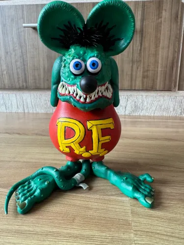 Boneco Rat fink 399.00 21 centímetros