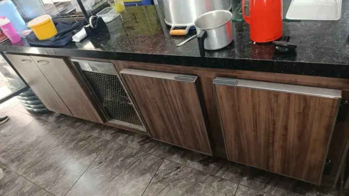 Balcão Refrigerado, madeira com marmore 4 mts