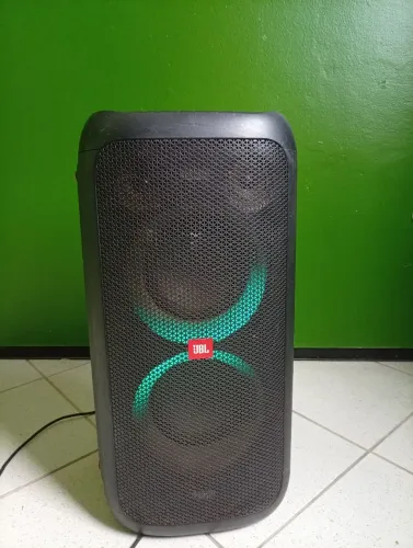 JBL PARTYBOX 100