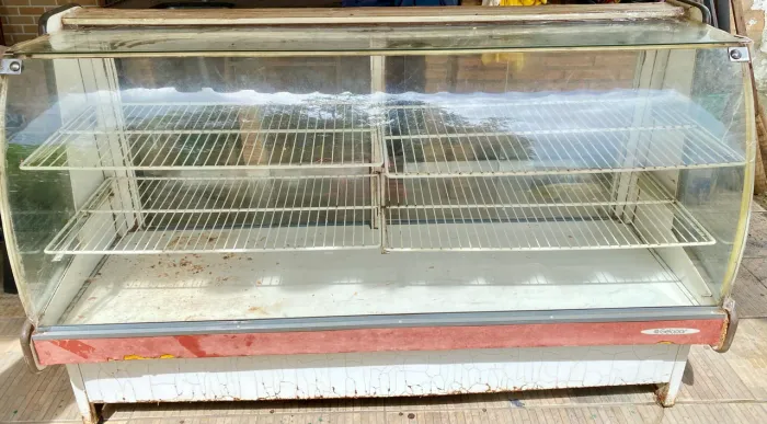 Balcão Vitrine / Balcão de Pão