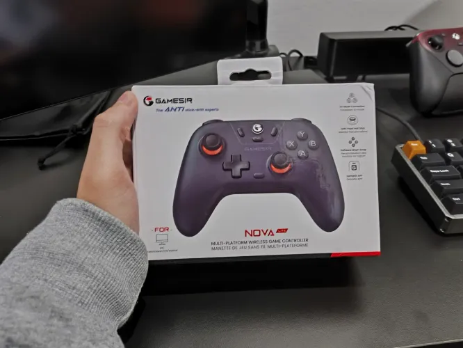 Controle Gamersir Nova Lite T4, Controle Hall Effect, Tri mode.
