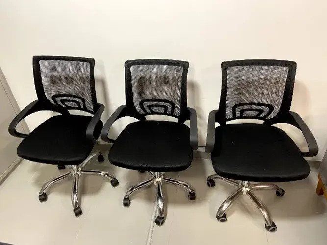3 cadeiras de escritório modelo Arco - OPORTUNIDADE!!! PREÇO DE TORRA!!!