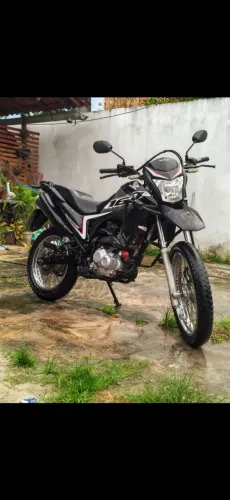 Honda Bros 2021