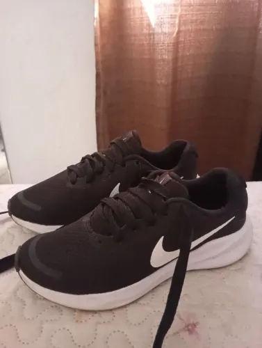 Tênis infantil Nike Original Tamanho 34