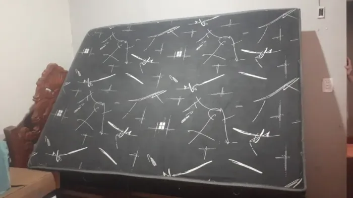 Cama Box de Casal em Ótimo Estado - Retirada no Mandu II