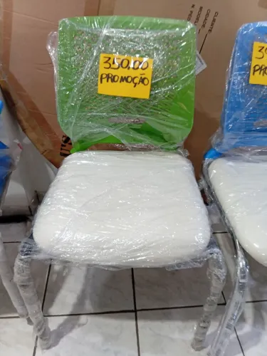 Cadeira fixa para sala de jantar