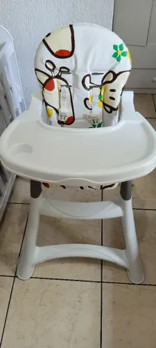 Cadeirão para bebê galzerano