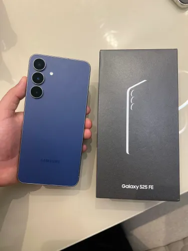 Galaxy S25 FE 256GB - Garantia até 11/26