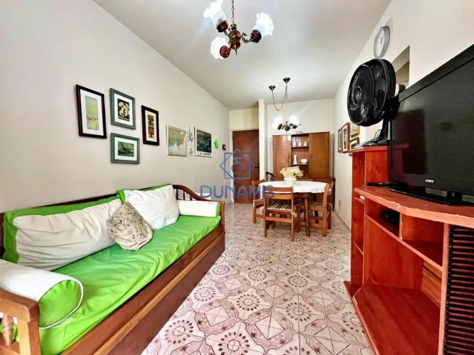 APARTAMENTO À VENDA NA PRAIA DAS PITANGUEIRAS- REGIÃO NOBRE - 01 QUADRA DA PRAIA