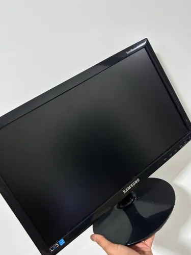 Monitor led Samsung 19 polegadas