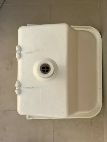 Tanque de mármore sintético 