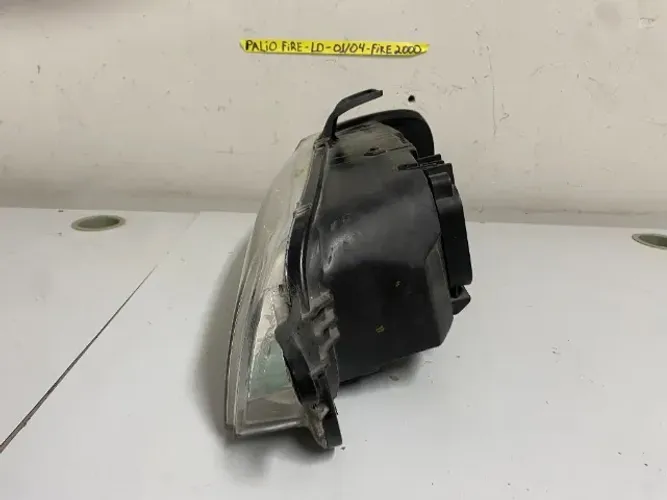 Farol Fiat Palio Fire 2001 - 2004 Lado Direito / Passageiro