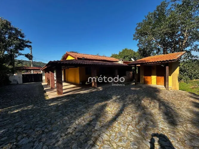 Chácara à venda, 2700 m² por R$ 1.180.000,00 - Itaoca - Guararema/SP