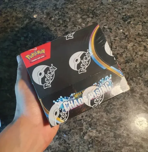 Booster Box Pokémon TCG: Chaos Rising - Lacradas (Ingles)
