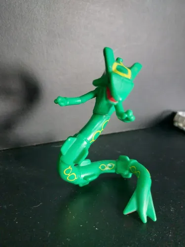 Rayquasa muito lindo !!