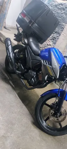 Baú 108 litros MN3 + Suporte