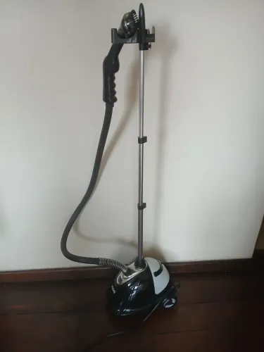 Passadeira a vapor Vicini