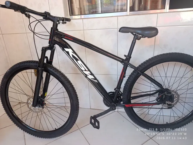 Bike semi nova
