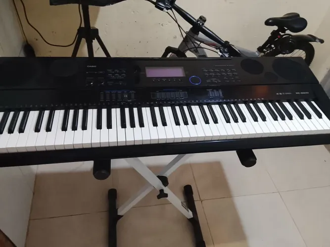 Vendo ou troco teclado top da Casio wk6500