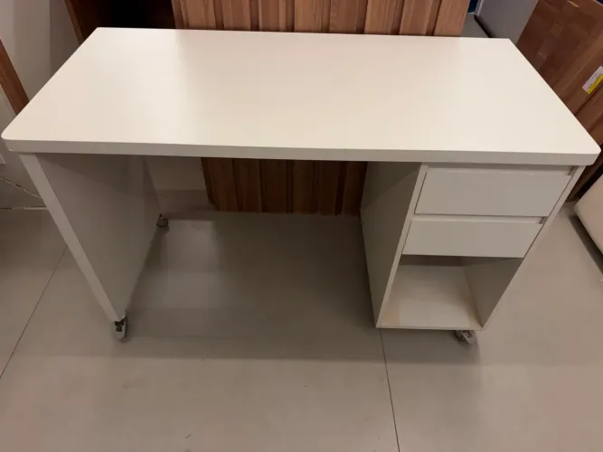 Mesa escritório