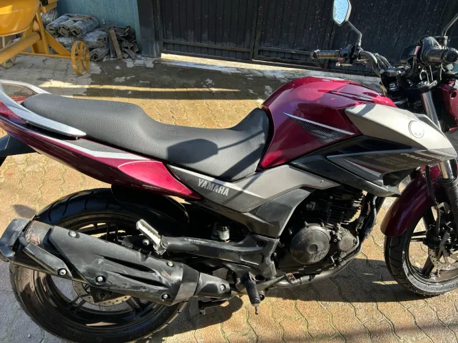 Vendo Fazer 250 2016