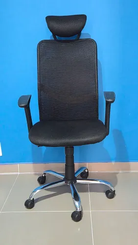 Cadeira de Escritório Alta TokStok Bot