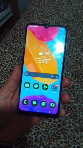 Samsung m13